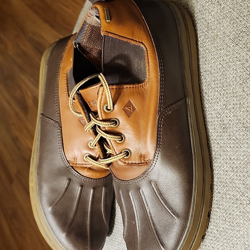 Sperry Men's Two-Tone Leather Boots - Picture 3 of 7